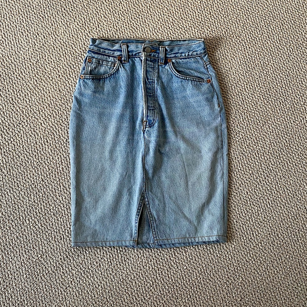 Vintage Levi’s Denim Skirt